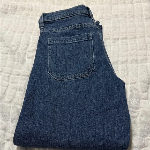 Hollister Indigo Star-Embellished Jeans - Picture 2 of 6